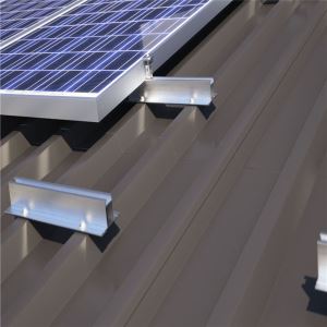 Säädettävä trapezoidinen haaroitettu kattoluukku aurinkosuojakupuilla / Ballasted Mounting System / tasokaton aurinkokeräysjärjestelmä